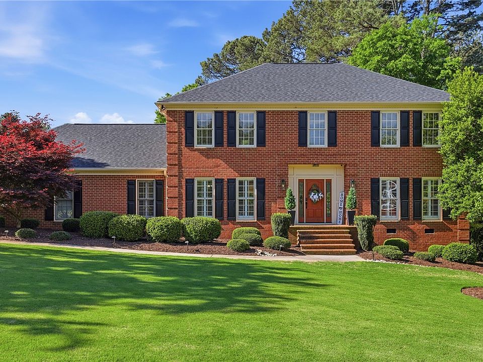 1st image of 103 Five Knoll Ct