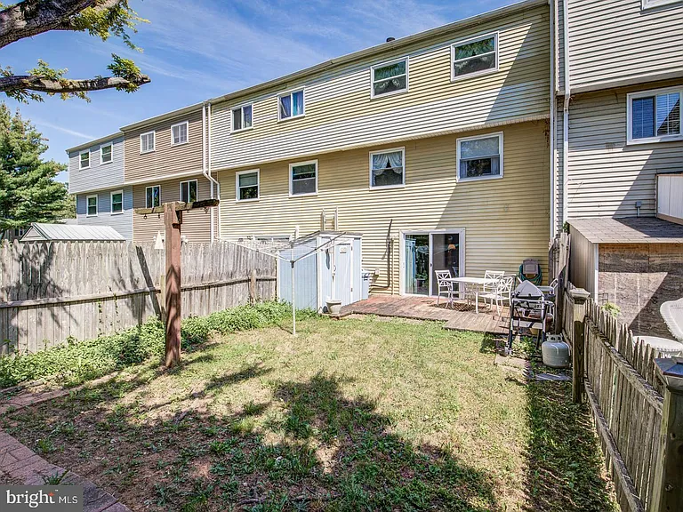 12390 Boncrest Dr — Photo 26