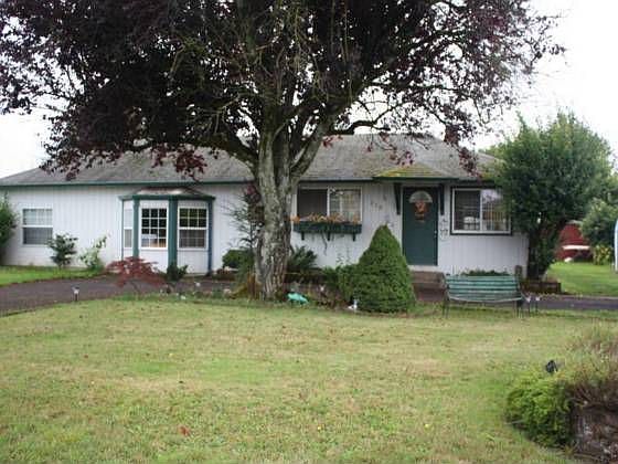 1st image of 315 SE Eaton Blvd