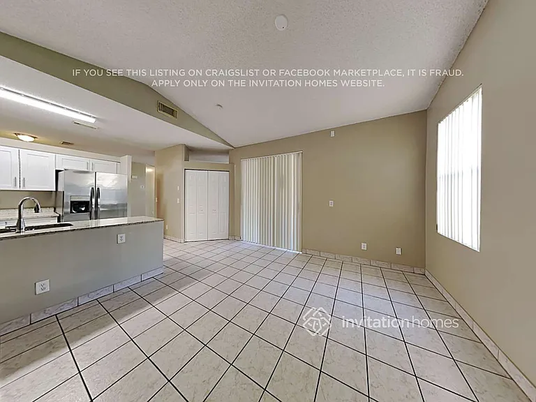 2121 NW 184th Way — Photo 10