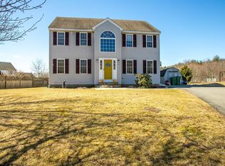 135 Bishop Rd, Fitchburg, MA 01420