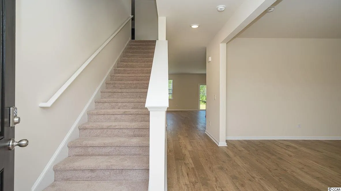 Building Photo - 5040 Wavering Place Loop