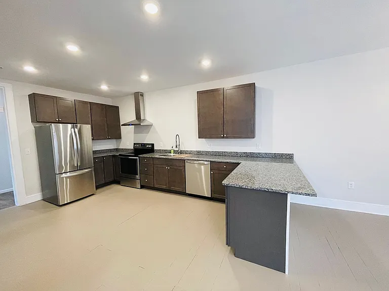 445 S Main St #A — Photo 9