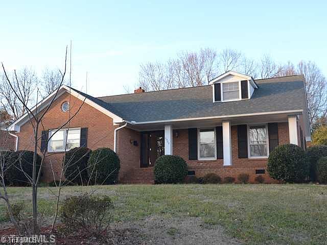 1st image of 2900 W Cornwallis Dr