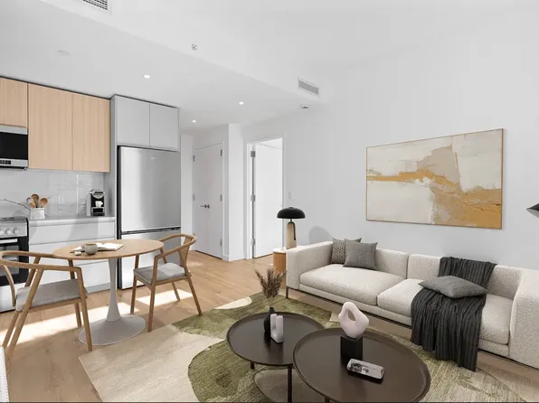 280 West 132nd Street image 3 of 20