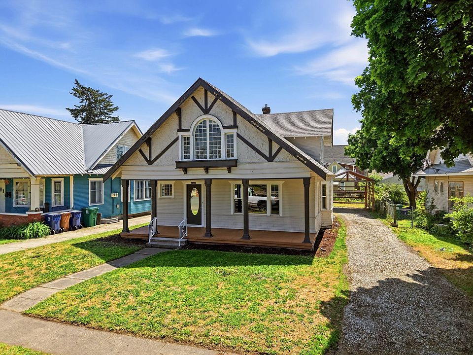 1st image of 2724 E Diamond Ave