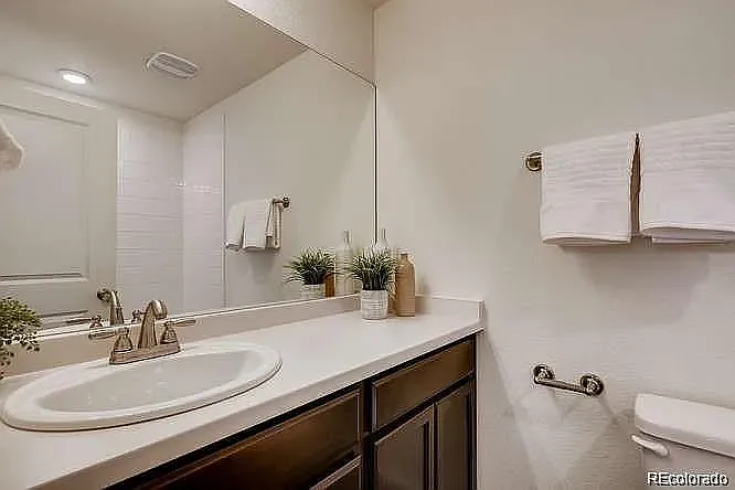 2839 S Fox Ct — Photo 9
