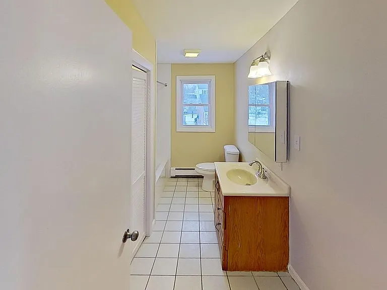 52 Rockefeller St #2 — Photo 4