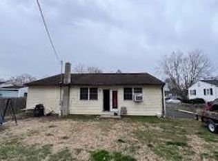 8 Peach Rd, Elkton, MD 21921
