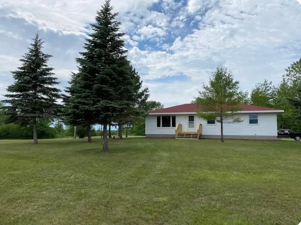 7371 State Highway 42, Egg Harbor, WI 54209