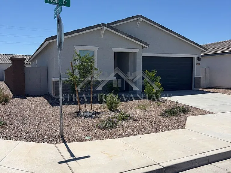 33070 Noir Dr — Photo 2
