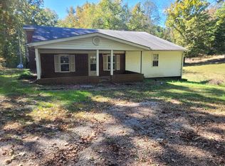 931 Fairgrounds Rd, Farmville, VA 23901