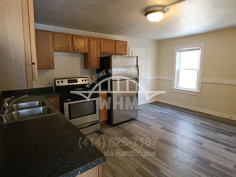 1144 N 50th St — Photo 7