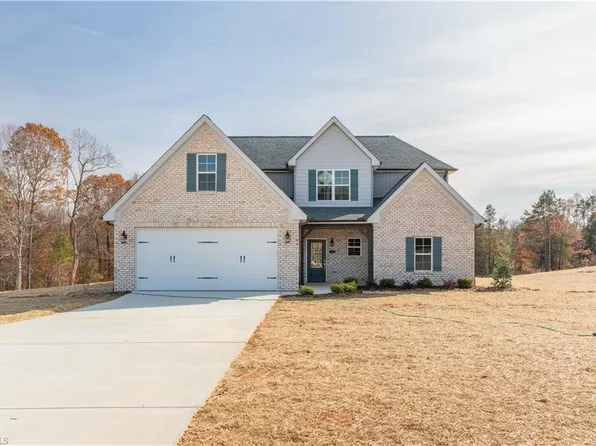 322 Fulton Rd, Advance, NC 27006