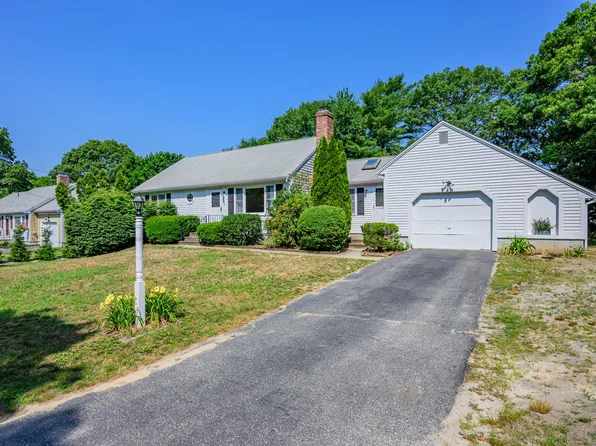 295 Westwind Circle, Osterville, MA 02655