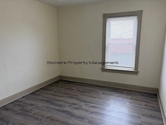 4th image of 81 Fales St #4R