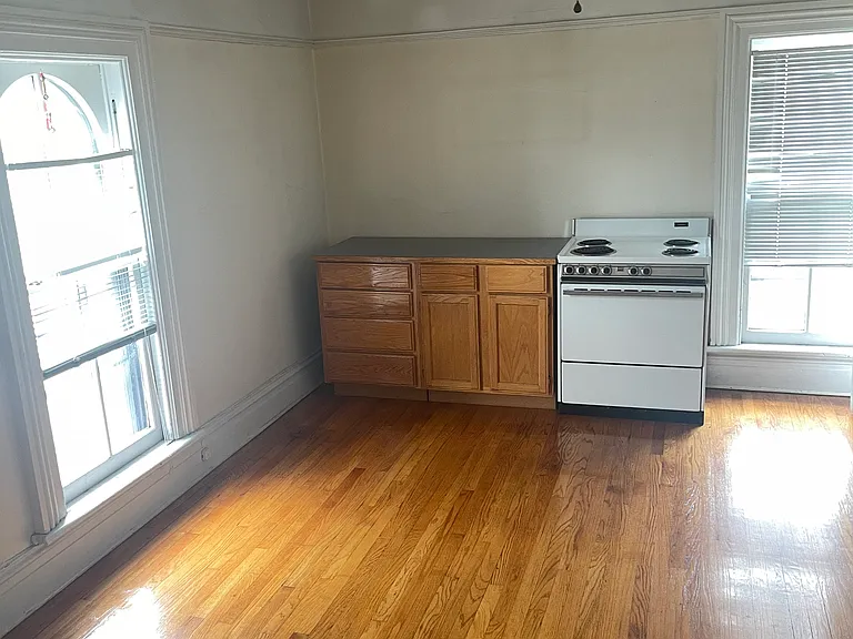 1030 W Main St #5 — Photo 6