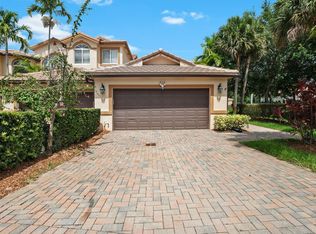 816 W Village Cir #1, Fort Lauderdale, FL 33325