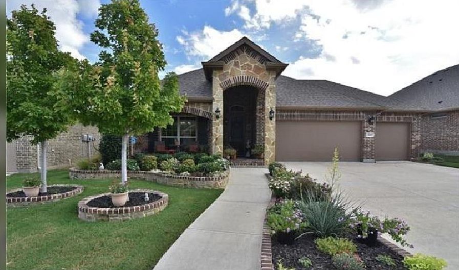 1st image of 6809 San Fernando Dr