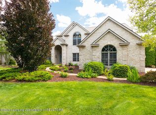 3976 Norway Pine Dr, Dewitt, MI 48820