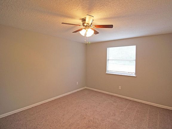 4th image of 1624 Forbes St