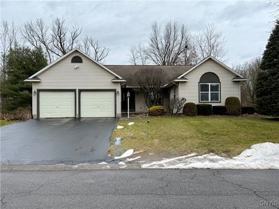 7220 Moss Creek Cir, Liverpool, NY, 13090