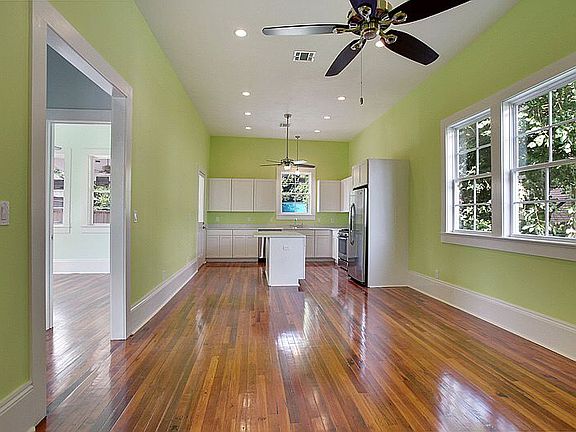 4th image of 2261 Urquhart St