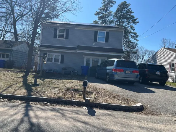 96 Tavistock St, Springfield, MA 01119