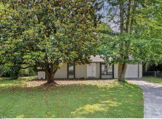 5800 NW Rockwood Ln, Knoxville, TN 37921