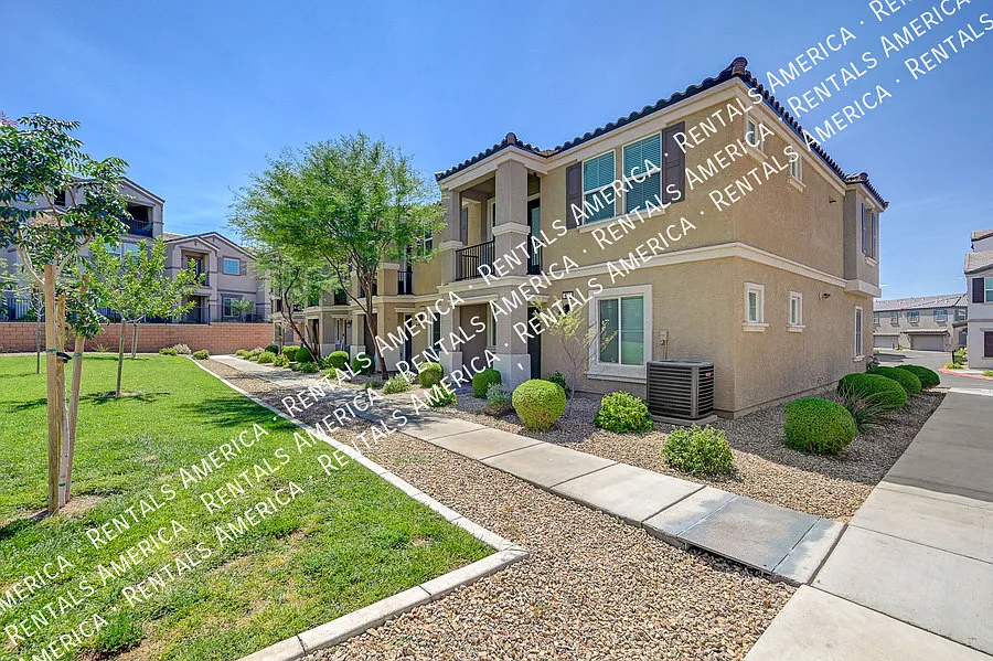 650 Vetiver Ln
