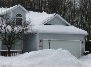 30611 Iris Ct #30B, North Olmsted, OH