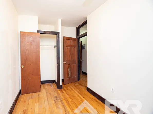 189 Stanhope Street image 10 of 14