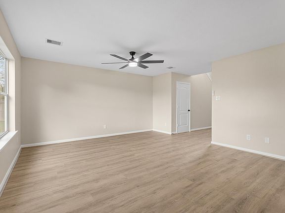 5th image of 4218 Jana Dr