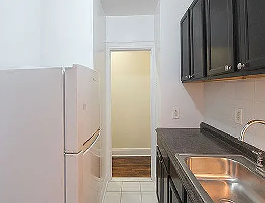 Rented by SW Queens Mezzanine | media 14