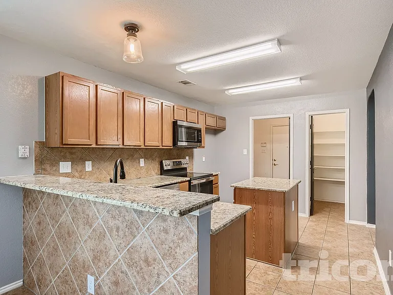 3911 Alpha Way — Photo 14