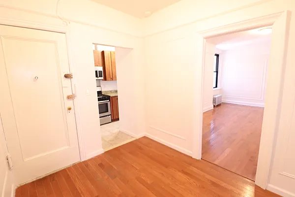 Rented by A&E Real Estate Management | media 12