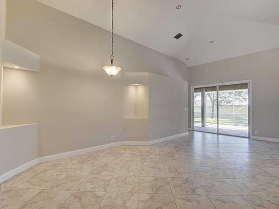 5th image of 7971 Saw Palmetto Ln