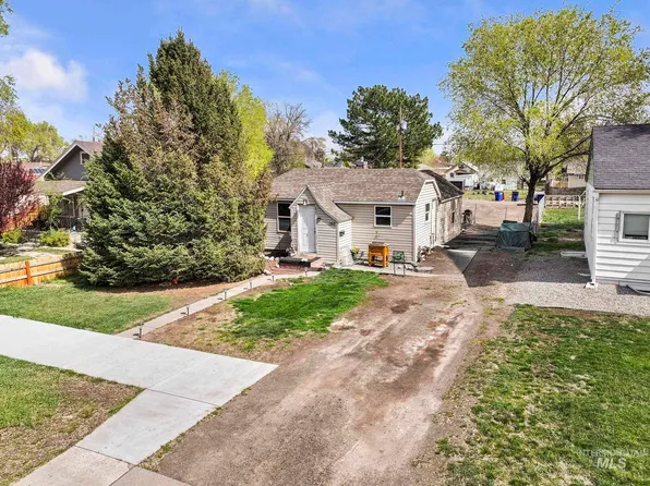 160 Monroe St, Twin Falls, ID 83301