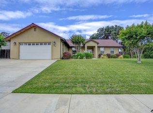 12885 Gardenia Ave, Red Bluff, CA 96080