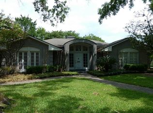 5334 Longmont Dr, Houston, TX 77056