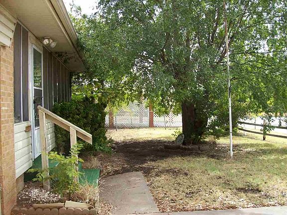 4th image of 2903 NW Euclid Ave