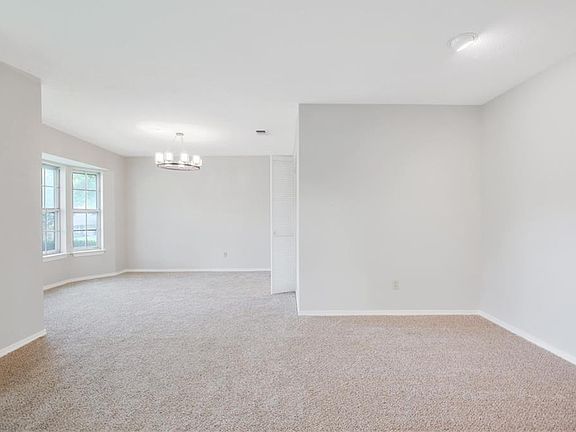 2nd image of 3528 Wren Ave