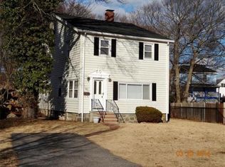 483 Lynnfield St, Lynn, MA 01904