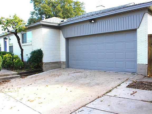 4th image of 1517 Brookhollow Dr