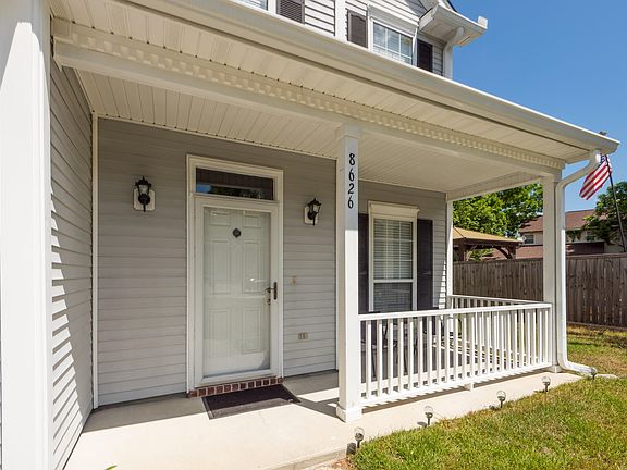 4th image of 8626 Aurora Dr