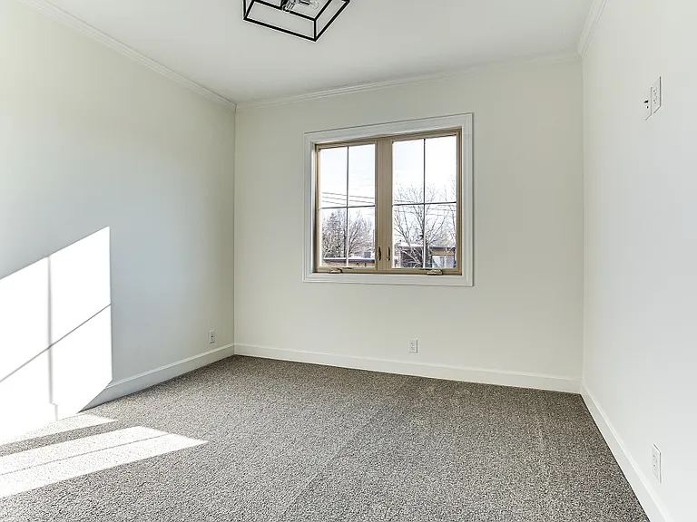 Legacy Crown Point — Photo 36