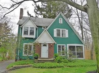 1675 Crest Rd, Cleveland Heights, OH 44121