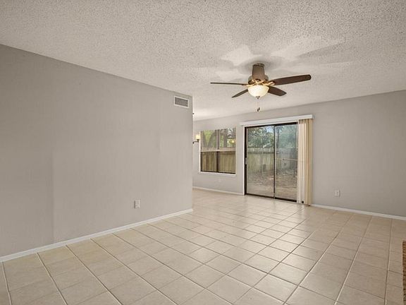 5th image of 9024 Sawtooth Ln #A