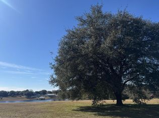 Shavon Dr, Carriere, MS 39426