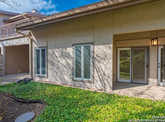 2nd image of 8000 Donore Pl